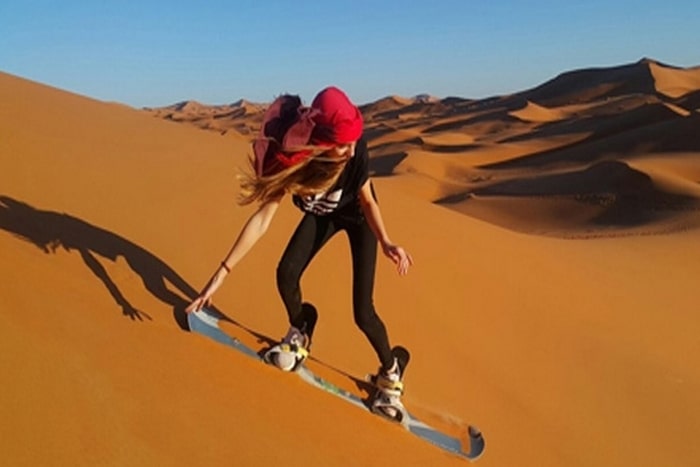 ifri-tours-sand-boarding